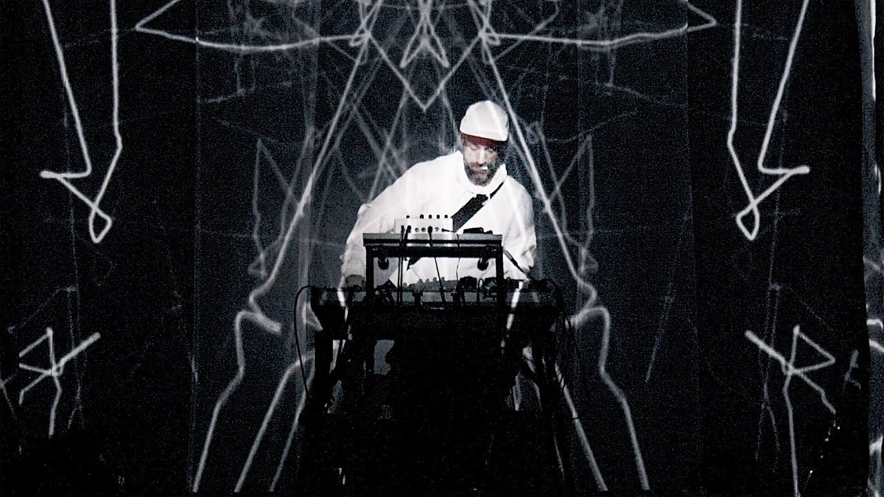 Youtube Vorschau - Video ID HjtdCWarD5A